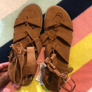 Old Navy Women Sandals!